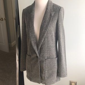 Long blazer NWOT. True to size